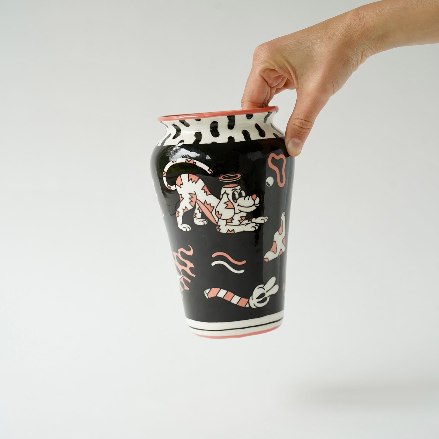 YEYE WELLER × SOUF CERAMICS – FINE PORCELAIN VASE