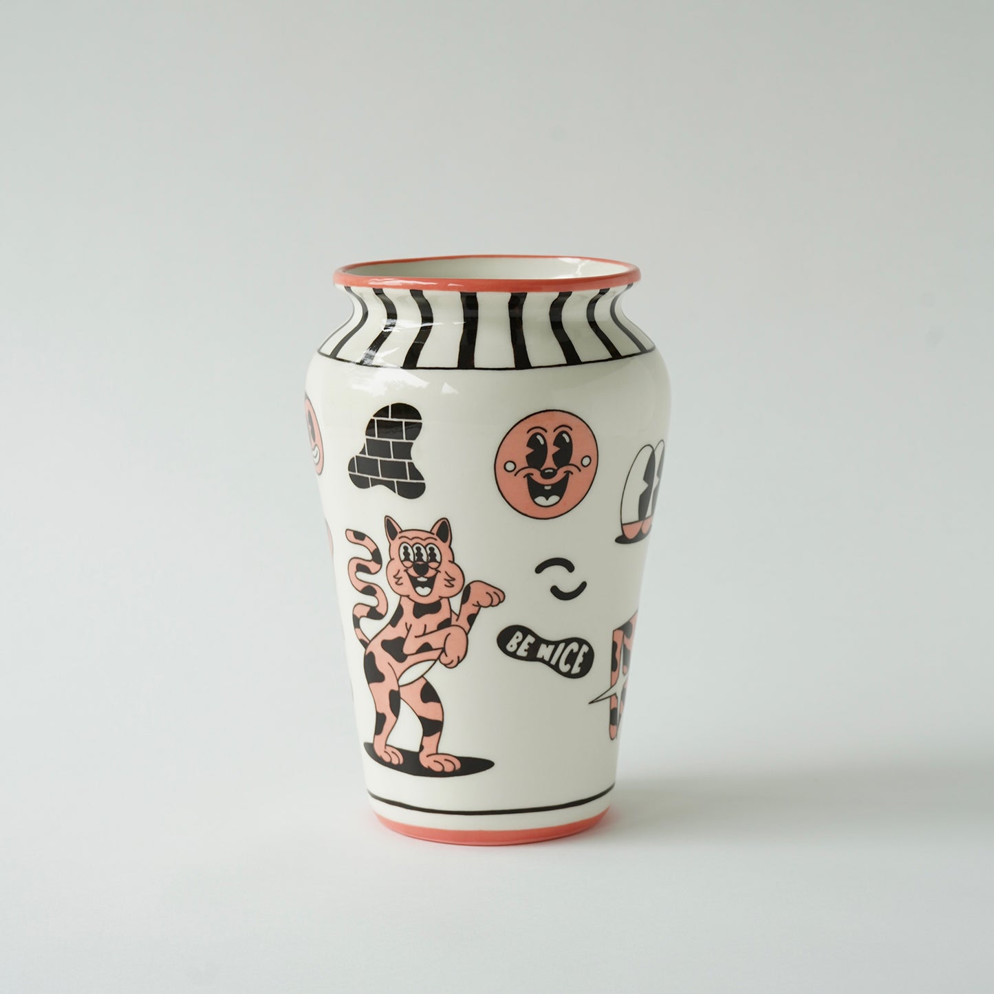 YEYE WELLER × SOUF CERAMICS – FINE PORCELAIN VASE