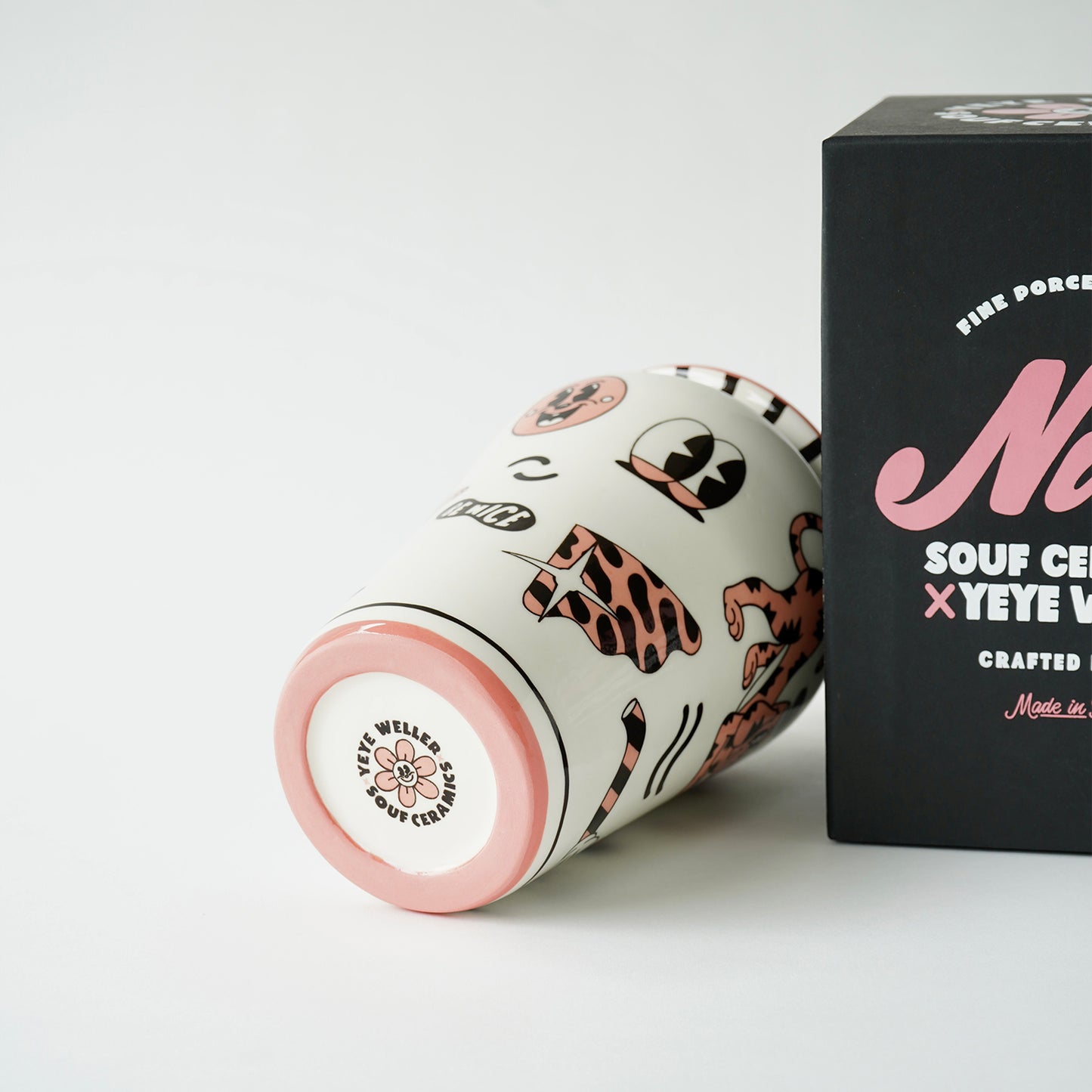 YEYE WELLER × SOUF CERAMICS – FINE PORCELAIN VASE