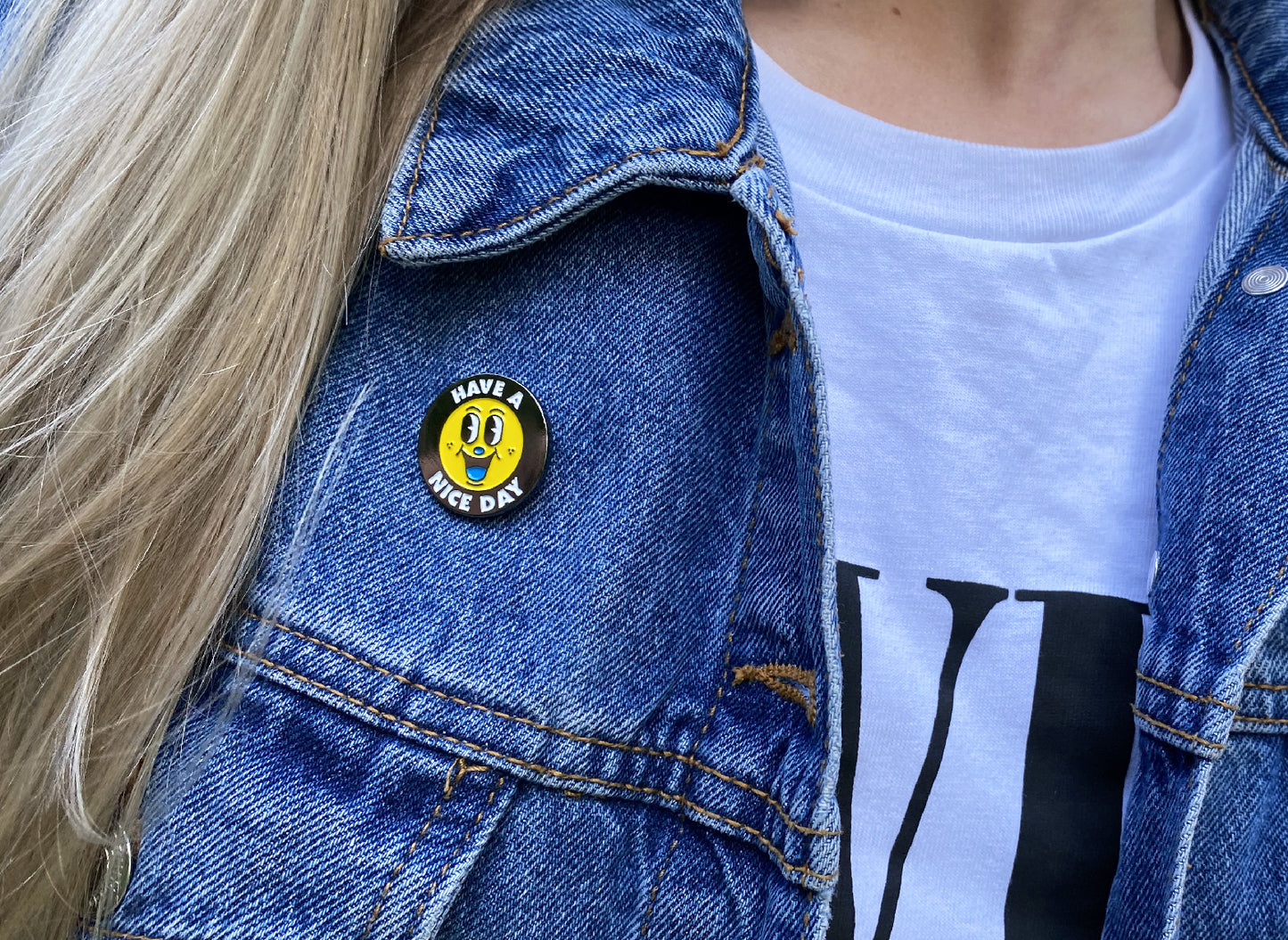 NICE DAY – PIN